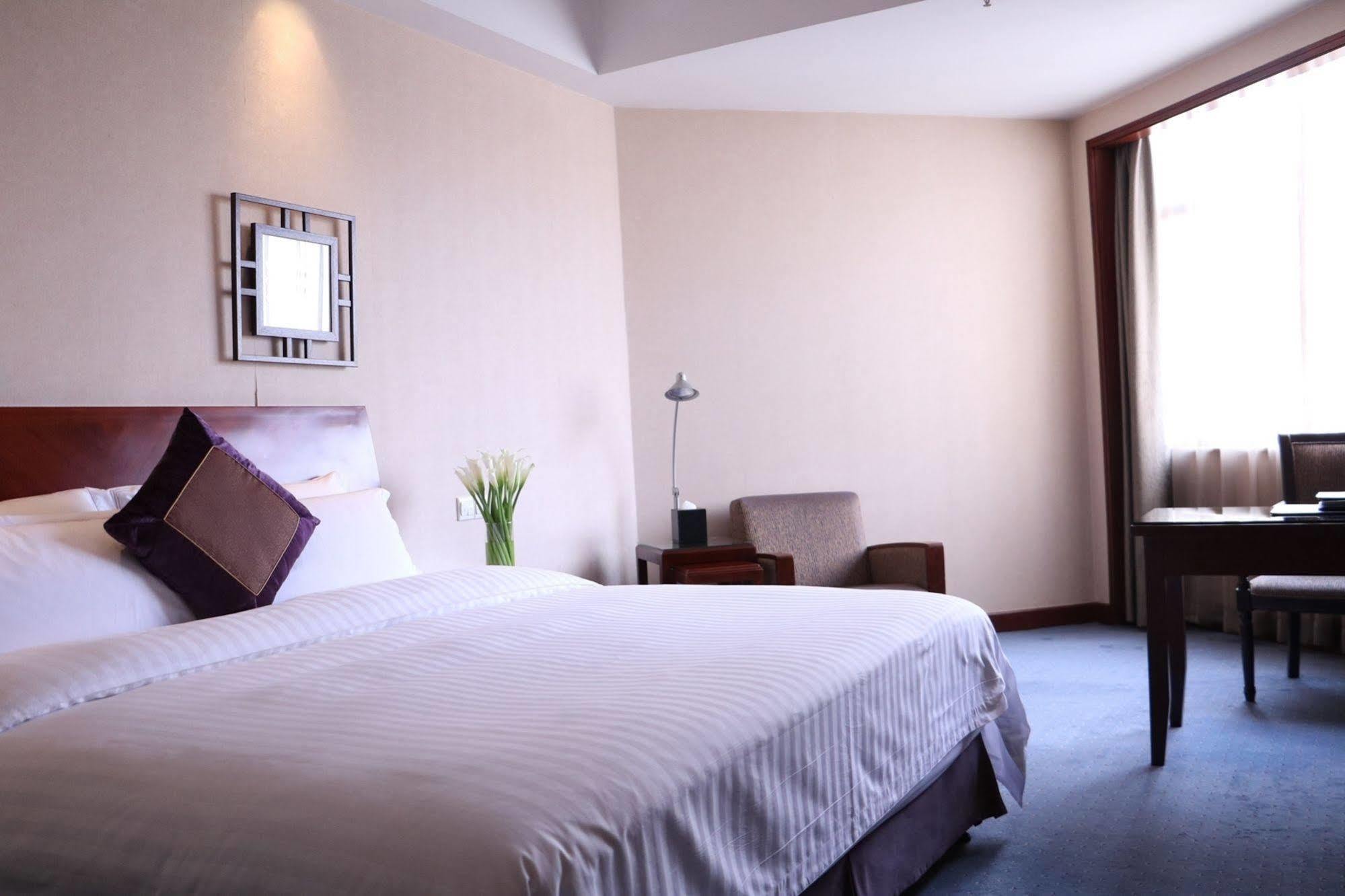 Baolong Hotel Shanghai Buitenkant foto