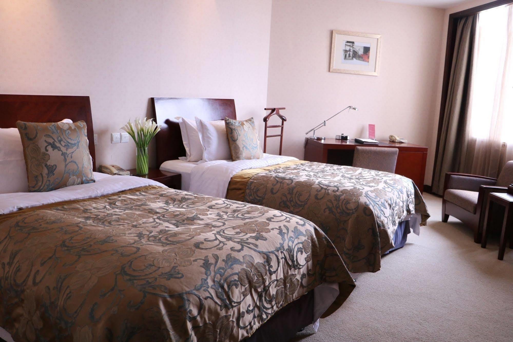 Baolong Hotel Shanghai Buitenkant foto